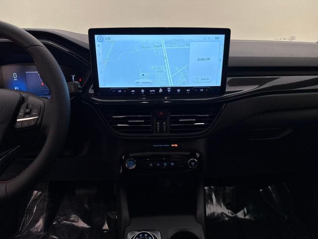 Photo of 2025 White Metallic Ford Escape