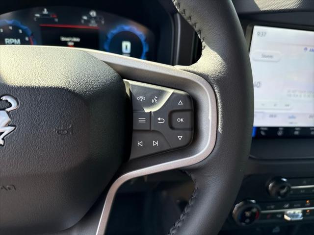 Photo of 2025 Azure Gray Metallic Tri-Coat Ford Bronco