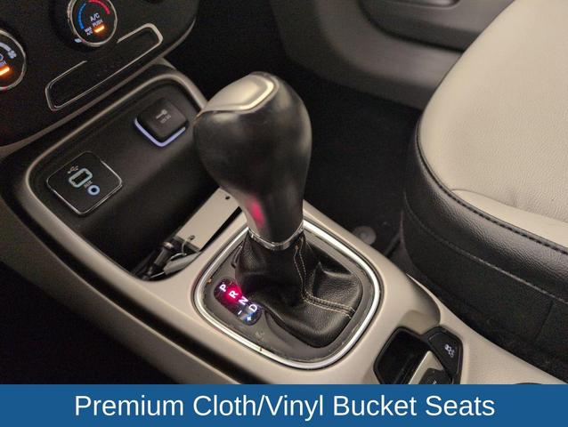 Photo of 2018 Redline Pearlcoat Jeep Compass