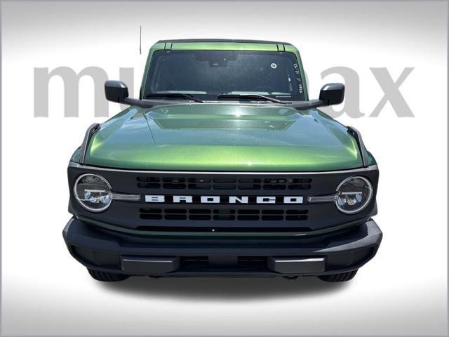 Photo of 2025 Eruption Green Metallic Ford Bronco