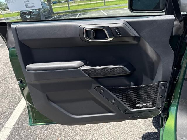 Photo of 2025 Eruption Green Metallic Ford Bronco