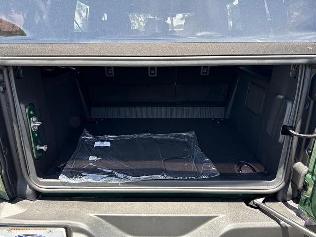 Photo of 2025 Eruption Green Metallic Ford Bronco