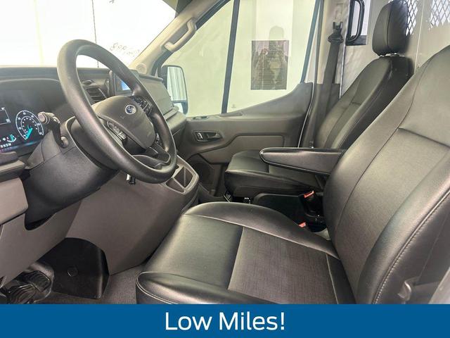 Photo of 2023 Oxford White Ford Transit-350