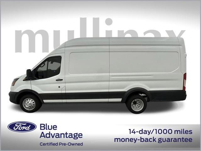 Photo of 2023 Oxford White Ford Transit-350
