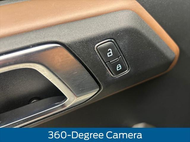 Photo of 2023 Azure Gray Metallic Tri-Coat Ford Bronco