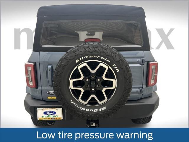 Photo of 2023 Azure Gray Metallic Tri-Coat Ford Bronco