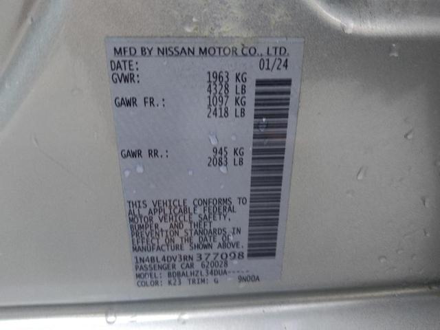 Photo of 2024 Brilliant Silver Metallic Nissan Altima