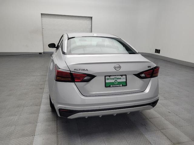 Photo of 2024 Brilliant Silver Metallic Nissan Altima