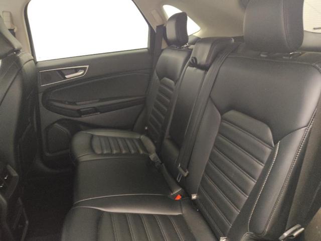 Photo of 2023 Blue Ford Edge