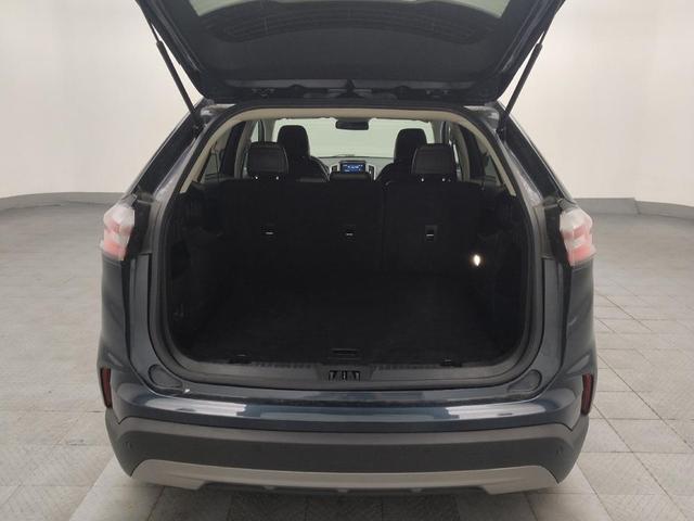 Photo of 2023 Blue Ford Edge
