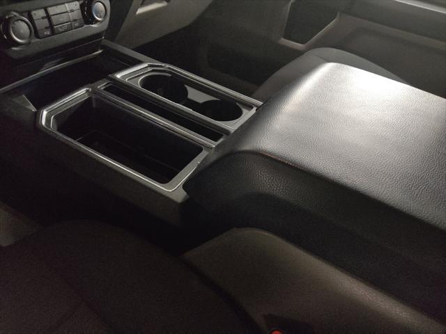 Photo of 2017 Oxford White Ford F-150