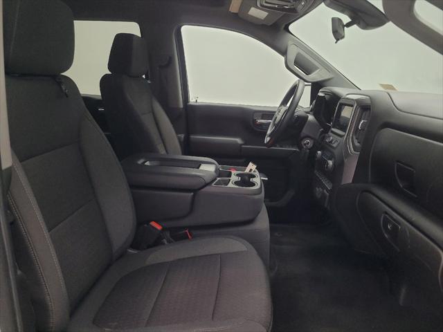 Photo of 2022 Silver Ice Metallic Chevrolet Silverado 1500
