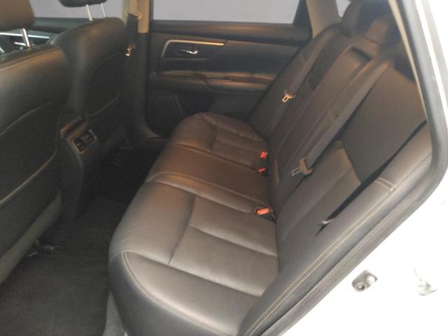 Photo of 2018 Brilliant Silver Nissan Altima