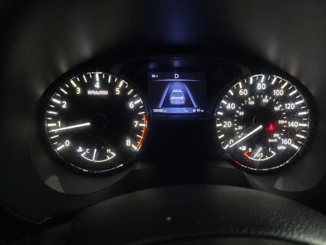 Photo of 2018 Brilliant Silver Nissan Altima