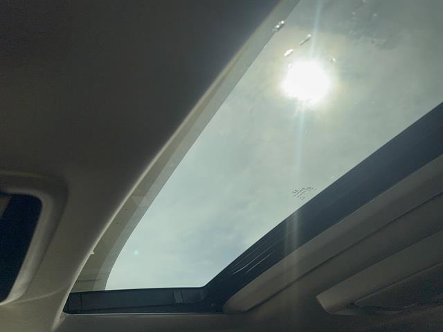 Photo of 2024 Radiant Red Metallic II Honda Odyssey
