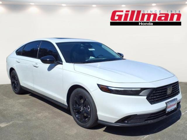 Photo of 2025 Platinum White Pearl Honda Accord