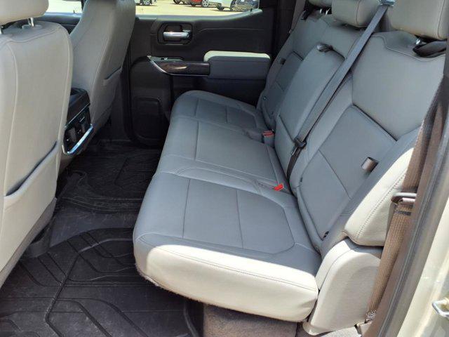 Photo of 2019 Silver Ice Metallic Chevrolet Silverado 1500