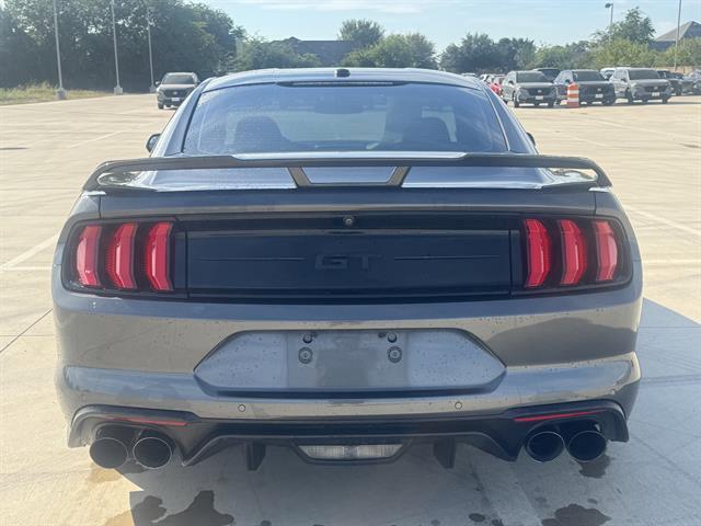 Photo of 2018 Magnetic Metallic Ford Mustang