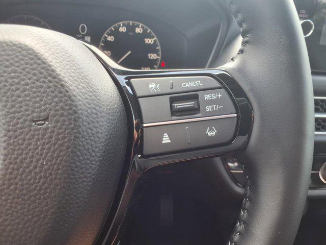 Photo of 2026 Platinum White Pearl Honda HR-V