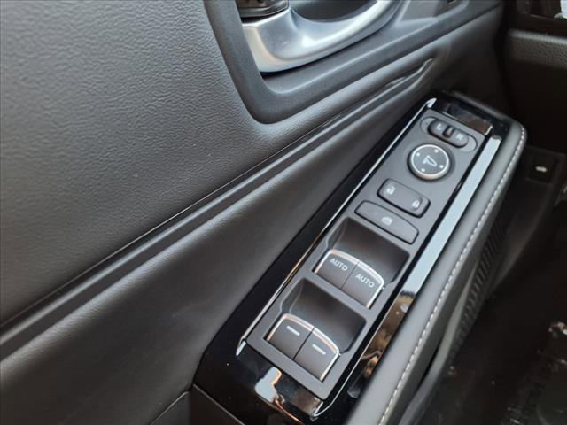 Photo of 2025 Crystal Black Pearl Honda Accord Hybrid
