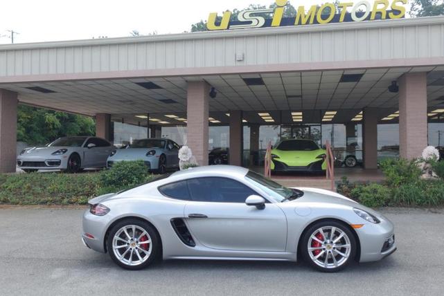 Photo of 2018 GT Silver Metallic Porsche 718 Cayman