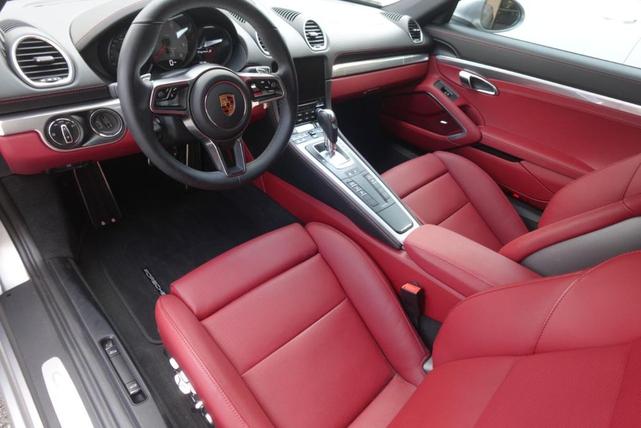 Photo of 2018 GT Silver Metallic Porsche 718 Cayman
