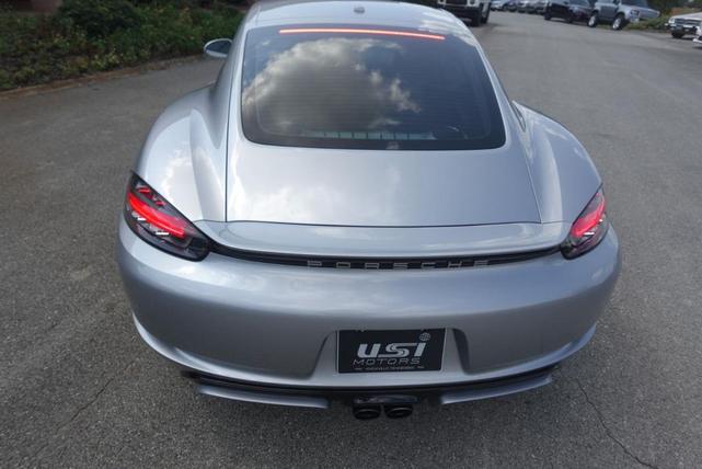 Photo of 2018 GT Silver Metallic Porsche 718 Cayman