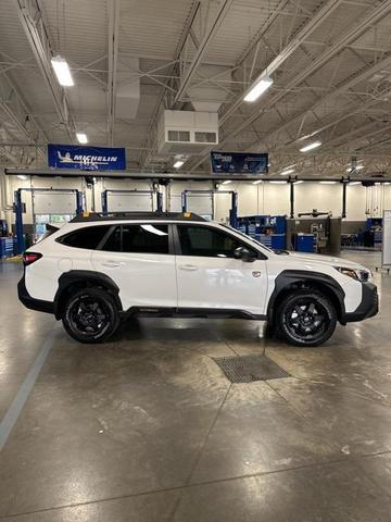Photo of 2025 Crystal White Pearl Subaru Outback