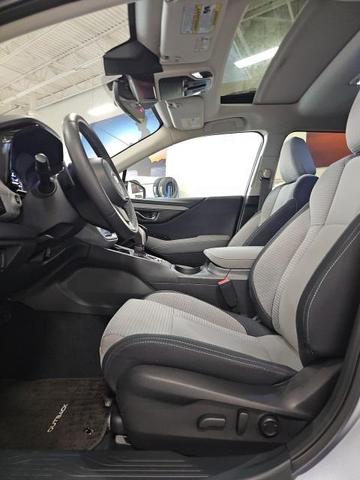 Photo of 2024 Ice Silver Metallic Subaru Outback