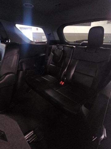 Photo of 2022 Oxford White Ford Explorer