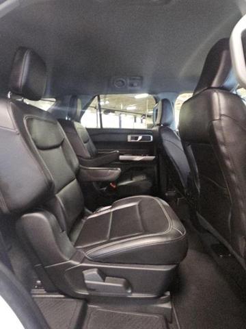 Photo of 2022 Oxford White Ford Explorer