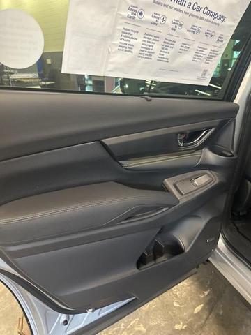 Photo of 2025 Ice Silver Metallic Subaru Ascent