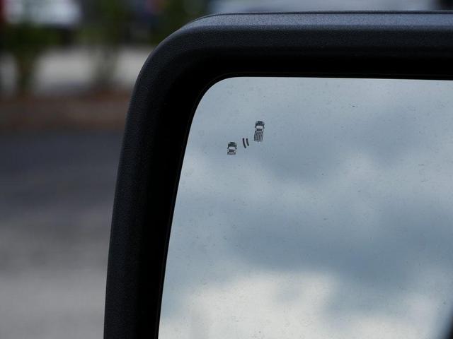 Photo of 2025 Oxford White Ford F-150