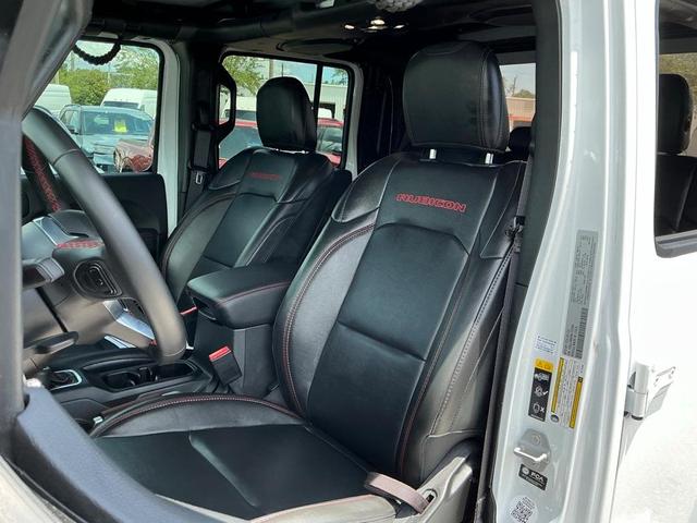 Photo of 2022 Bright White Clearcoat Jeep Gladiator
