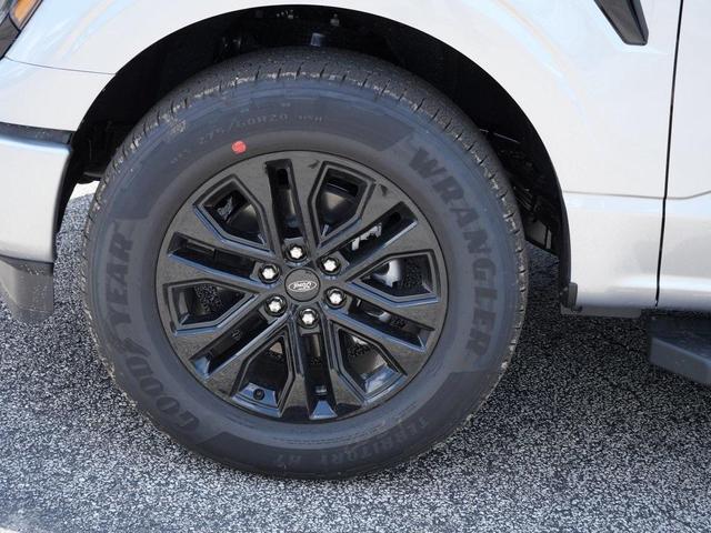 Photo of 2025 Iconic Silver Metallic Ford F-150