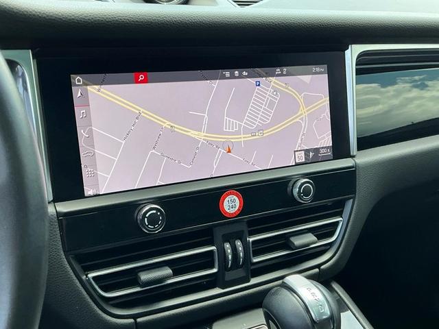 Photo of 2022 Carrara White Metallic Porsche Macan