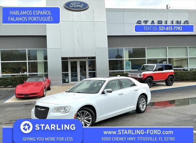 2017 Chrysler 300C