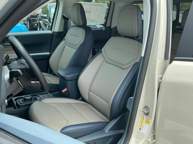 Photo of 2025 Desert Sand Ford Maverick