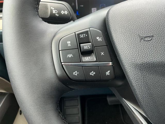 Photo of 2025 Desert Sand Ford Maverick