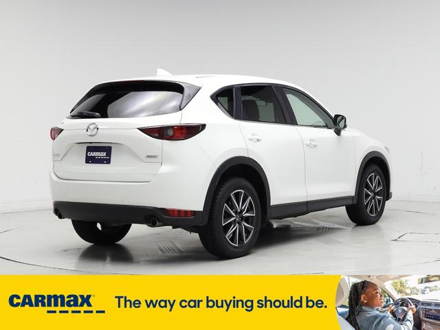 Photo of 2018 Pearl Mazda CX-5