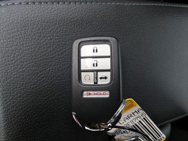 Photo of 2021 Gray Honda Civic