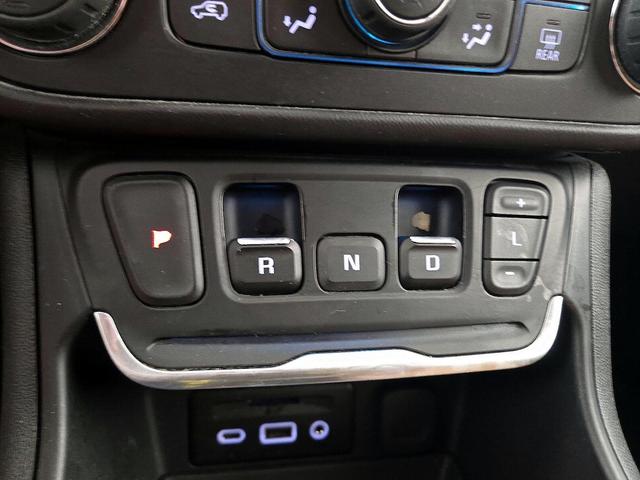 Photo of 2019 White GMC Terrain