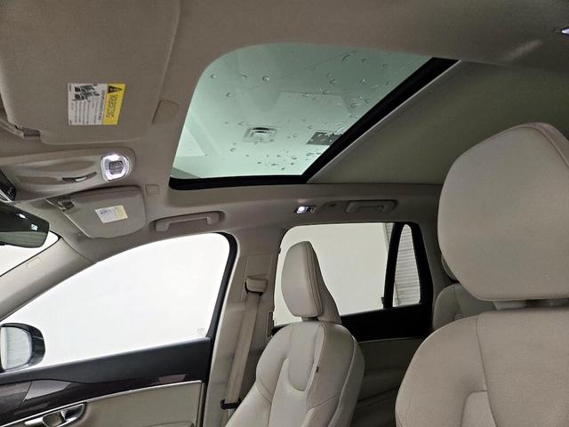 Photo of 2019 Black Volvo XC90