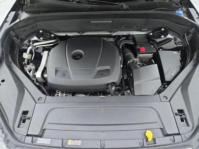 Photo of 2019 Black Volvo XC90