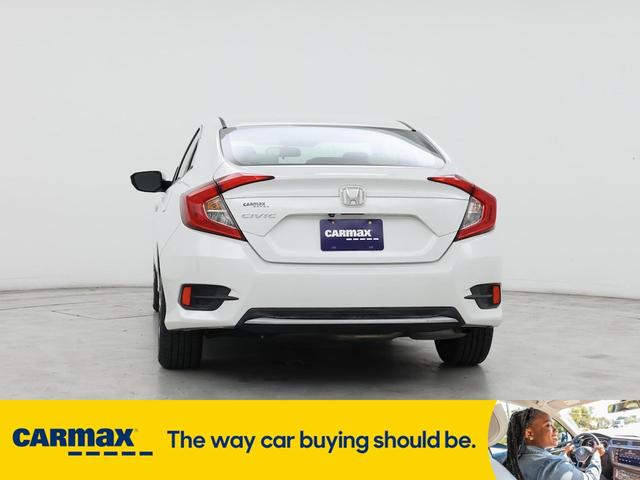 Photo of 2019 White Honda Civic