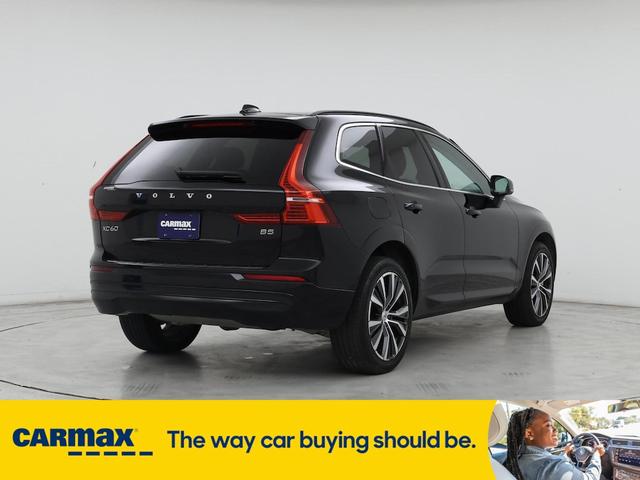 Photo of 2022 Black Volvo XC60
