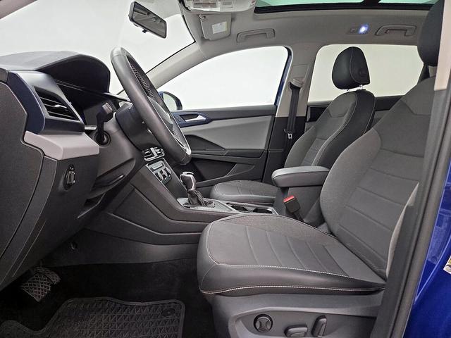 Photo of 2022 Blue Volkswagen Taos