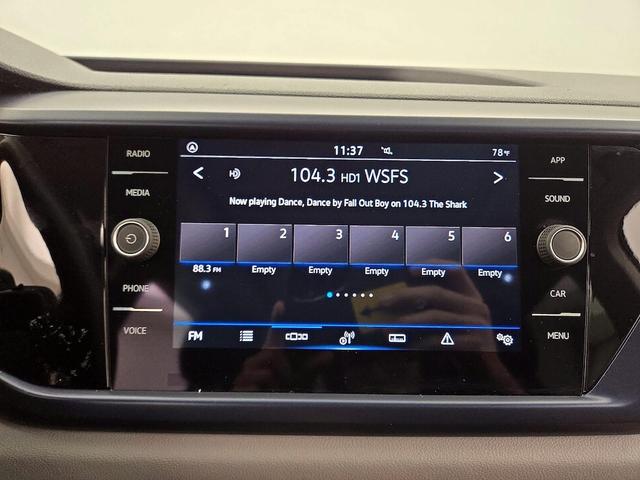 Photo of 2022 Blue Volkswagen Taos
