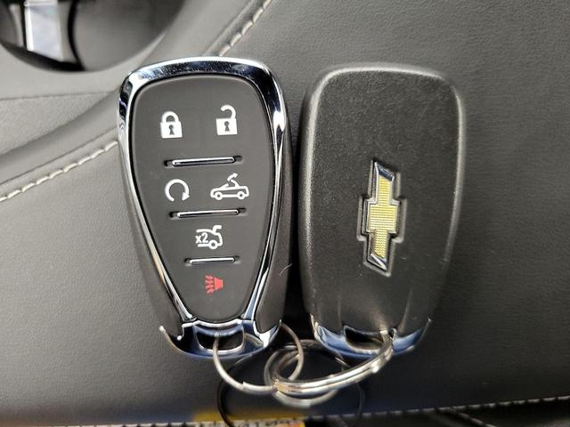 Photo of 2020 Black Chevrolet Camaro