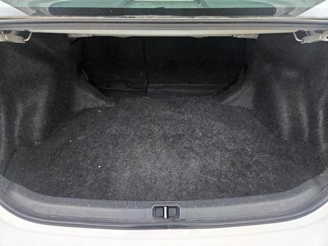 Photo of 2016 White Toyota Corolla